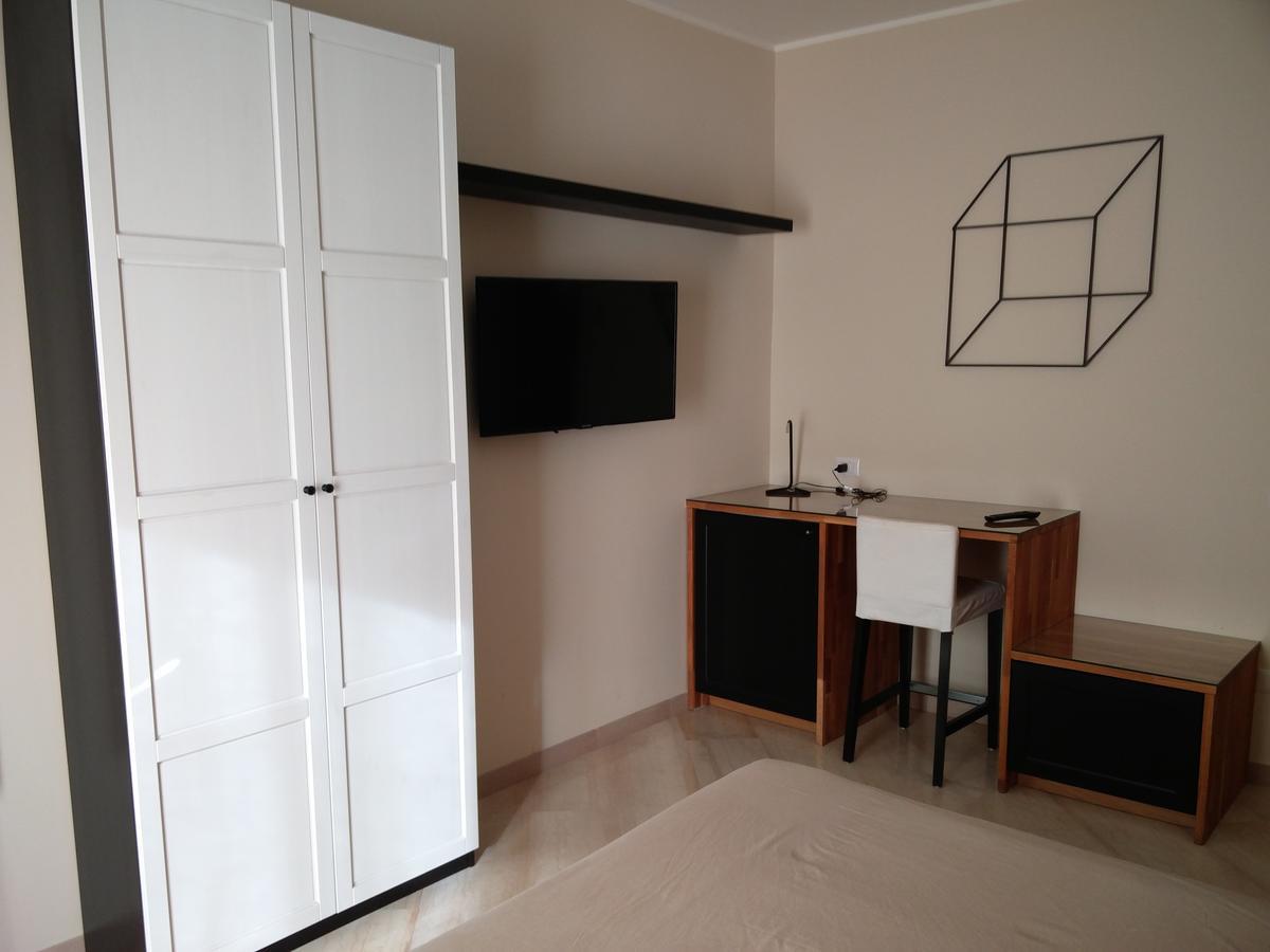 אקואוויווה דלה פונטי B&B Via Roma 15 מראה חיצוני תמונה