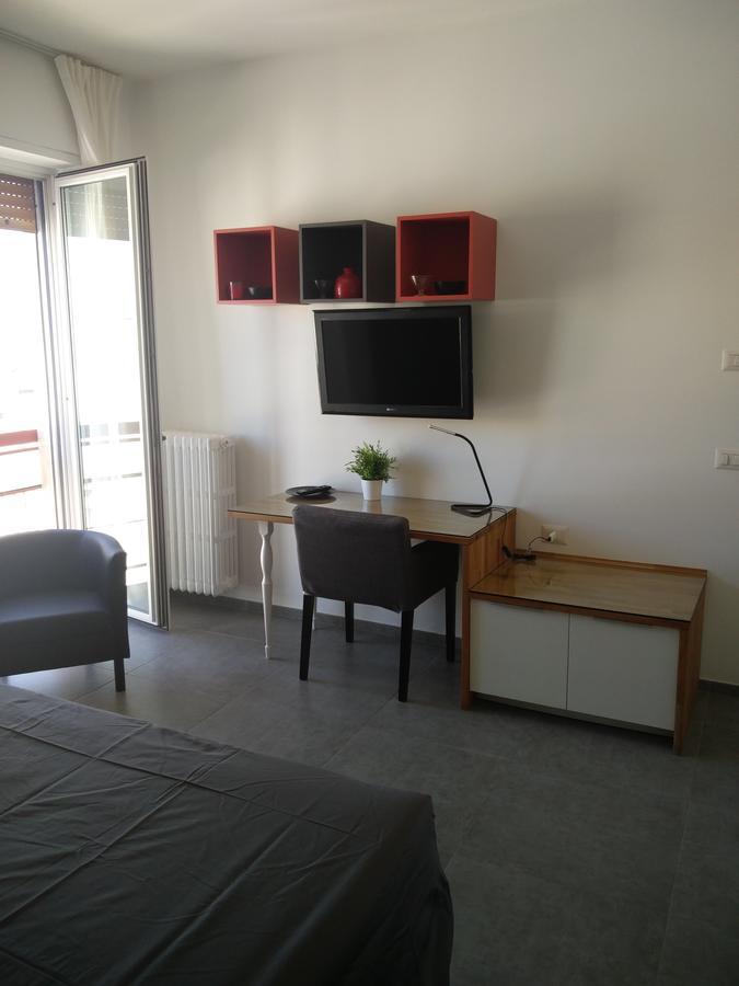אקואוויווה דלה פונטי B&B Via Roma 15 מראה חיצוני תמונה
