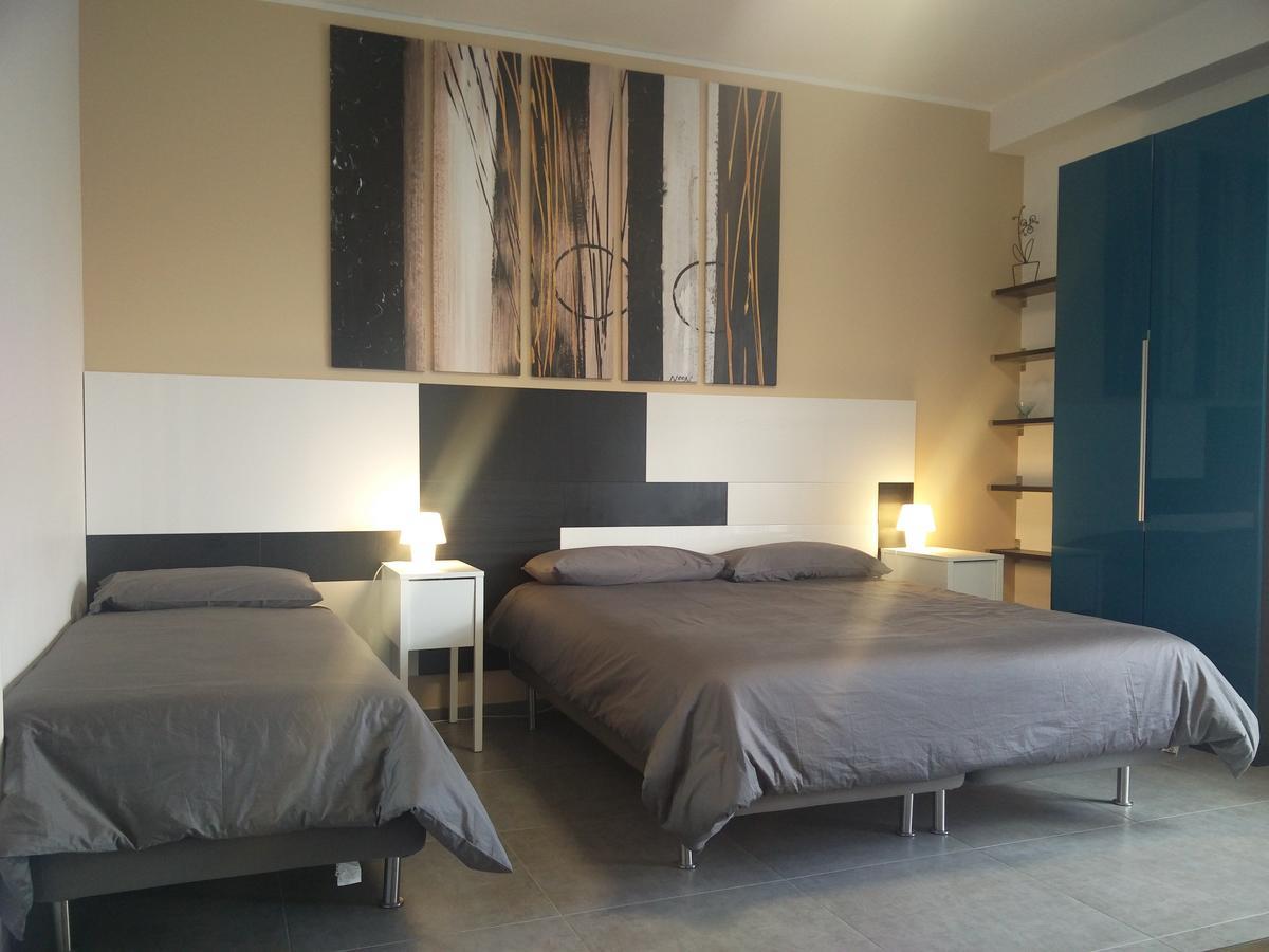 אקואוויווה דלה פונטי B&B Via Roma 15 מראה חיצוני תמונה